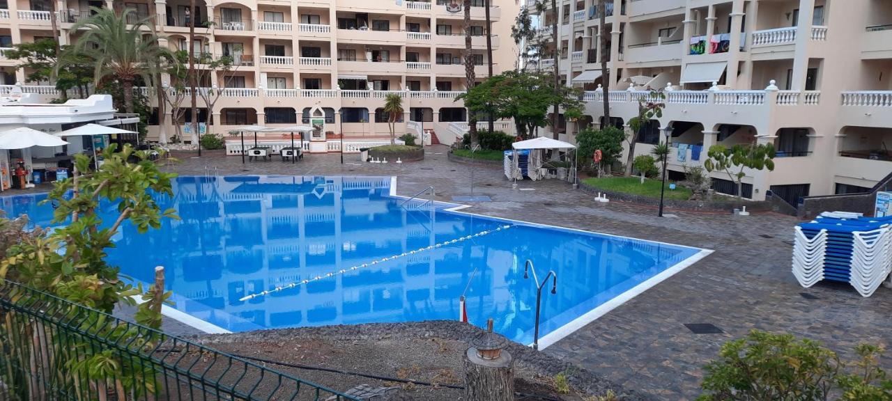 Aparthotel Castle Harbour Los Cristianos  Zewnętrze zdjęcie