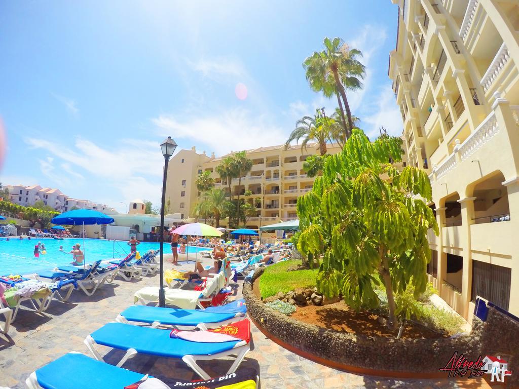 Aparthotel Castle Harbour Los Cristianos  Zewnętrze zdjęcie