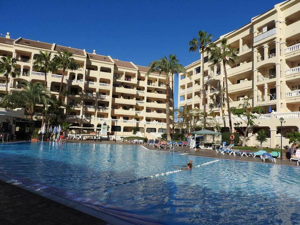 Aparthotel Castle Harbour Los Cristianos  Zewnętrze zdjęcie