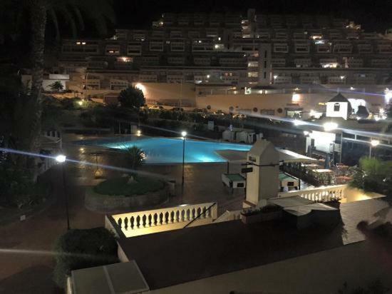 Aparthotel Castle Harbour Los Cristianos  Zewnętrze zdjęcie